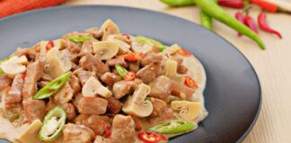 Pans Up Home Cooks! You #GataLoveJolly’s Coconut Cream and Coconut Milk